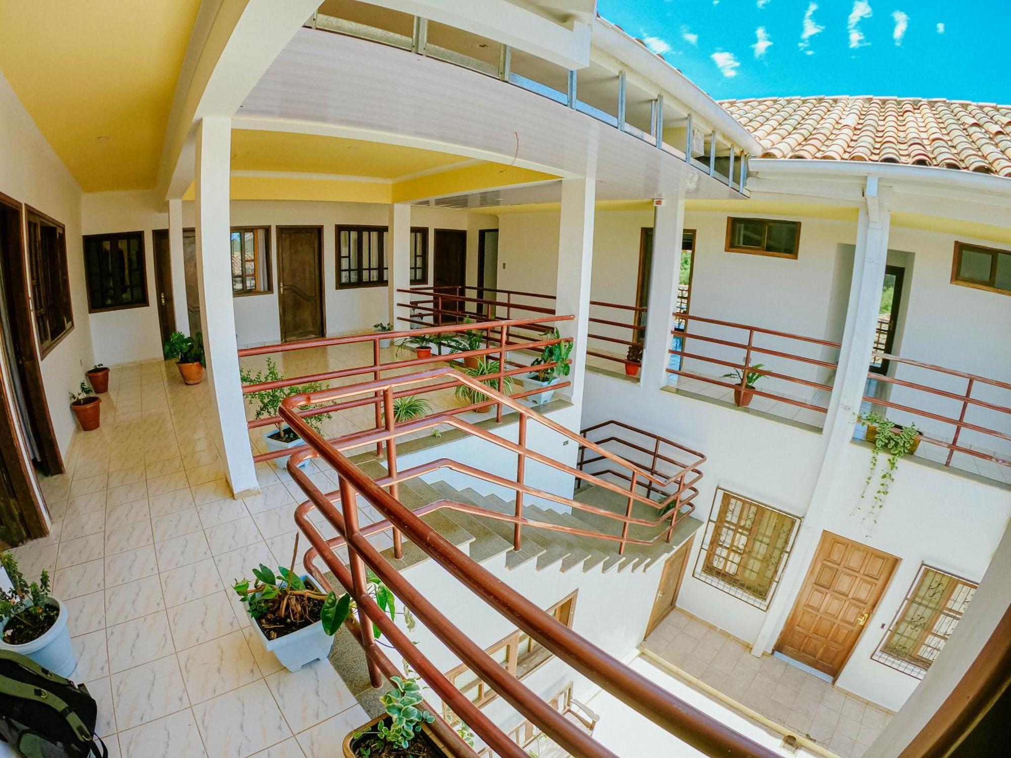 Hotel Casablanca Samaipata Exterior photo