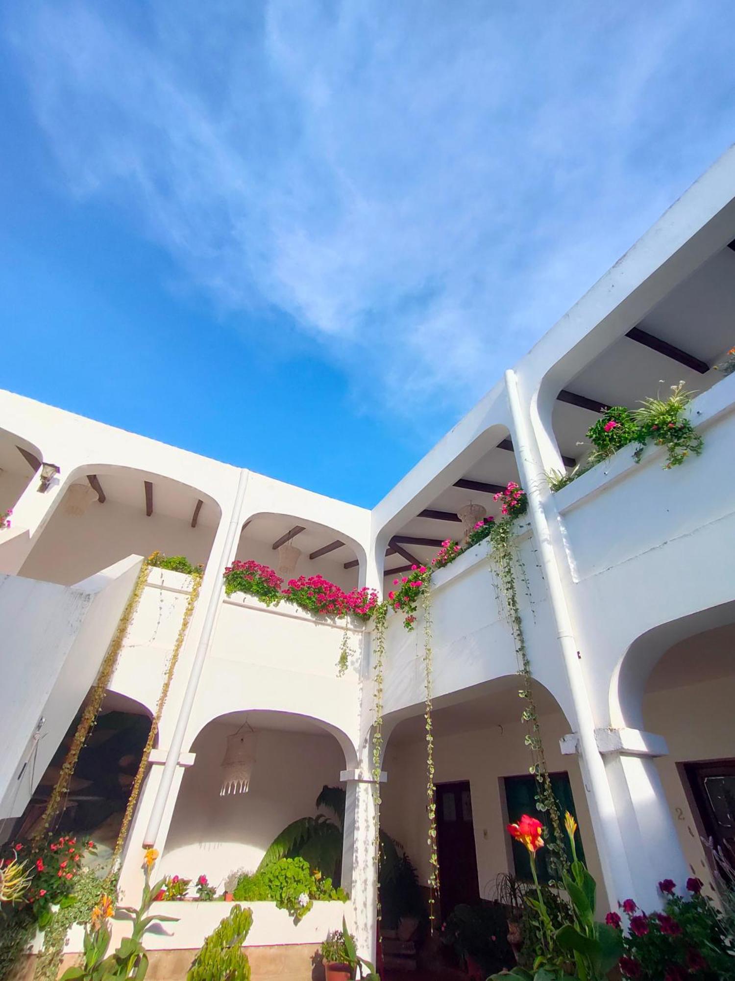 Hotel Casablanca Samaipata Exterior photo