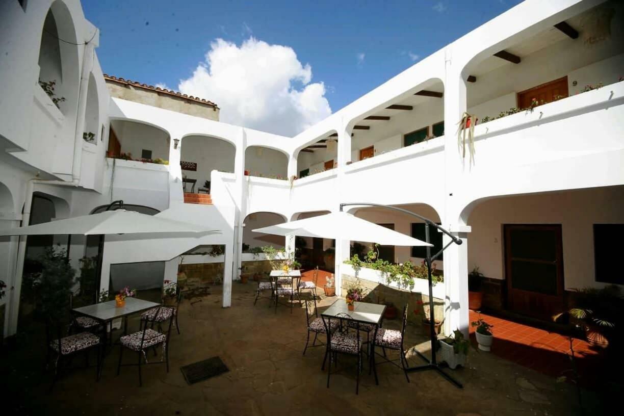 Hotel Casablanca Samaipata Exterior photo